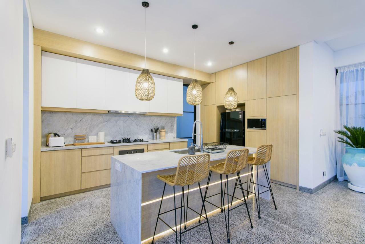 קוטה לומבוק Villa Como Close To Finns Beach Club מראה חיצוני תמונה